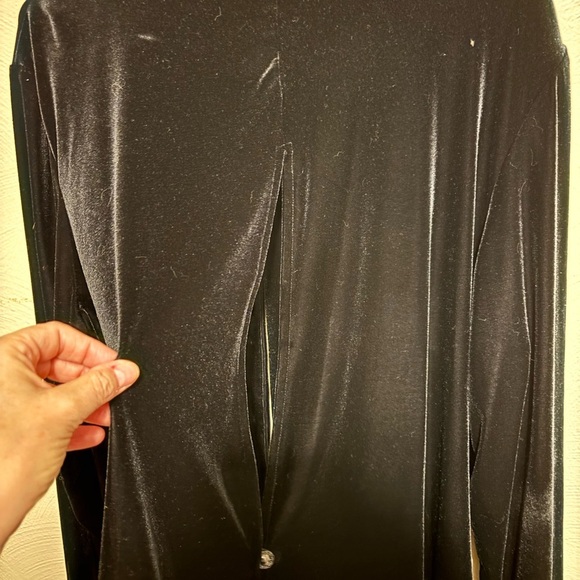 Women's Black Velvet Blouse - Picture 8 of 9